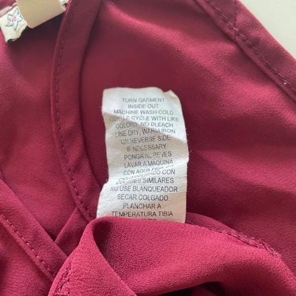 Lily White | Y2K Made In USA Burgundy Wrap V-Neck Spaghetti Strap Top, Size S - Picture 8 of 8